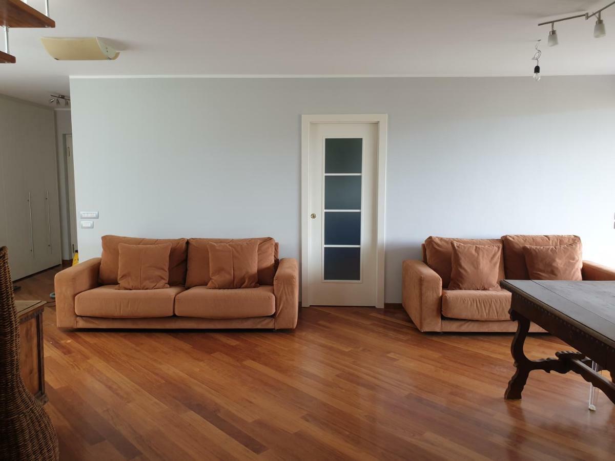 Domus Rose Rooms Больцано Экстерьер фото